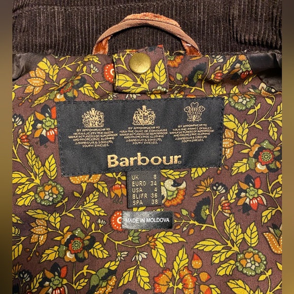 Barbour Women's Waxed Jacket- Olive Green Liberty Beadnell Size 8 - Picture 6 of 8